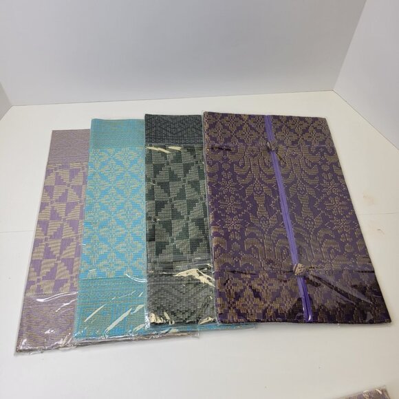 Handwoven Gold Threaded Lilac Songket Tissue Box Cover - Picture 2 of 8